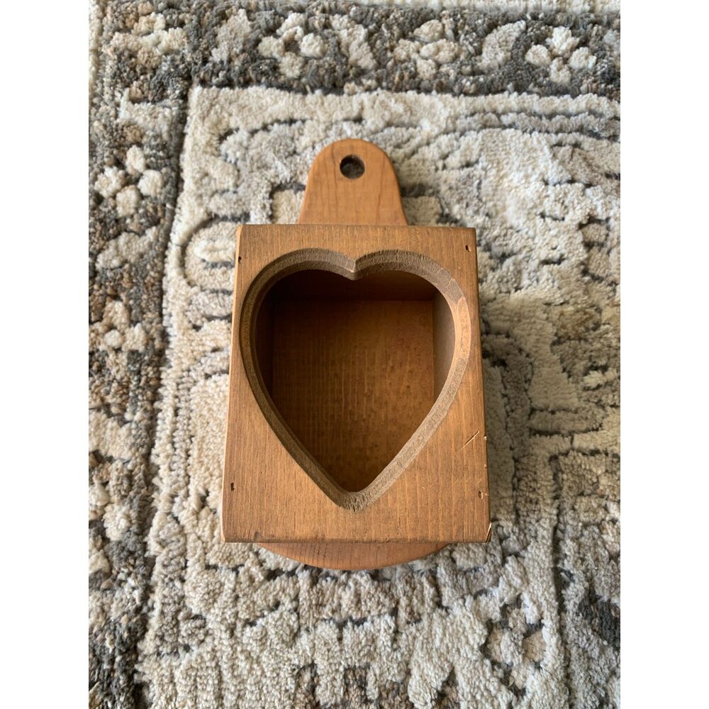 Vintage Wooden Heart Wall Pocket Matchbox Holder Cottagecore Farmhouse Decor